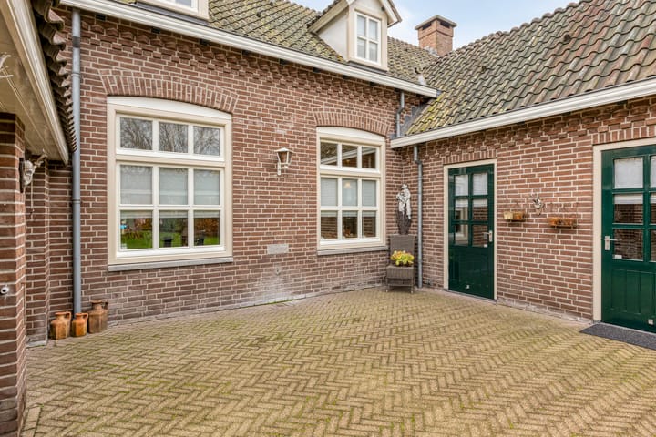 Foto 41 van Oirschotseweg 74