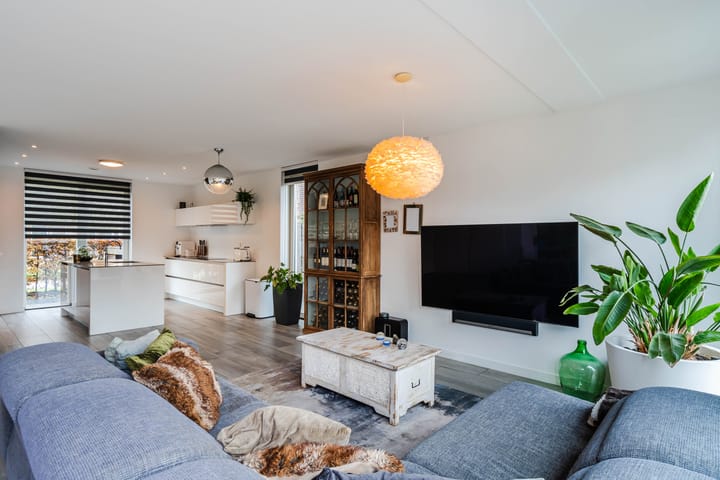 Photo 17 of Van Rijnweg 70