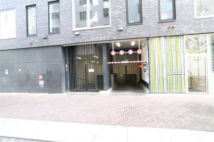 Photo 3 of Gustav Mahlerlaan