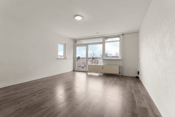 Photo 3 of Larenseweg 157-29