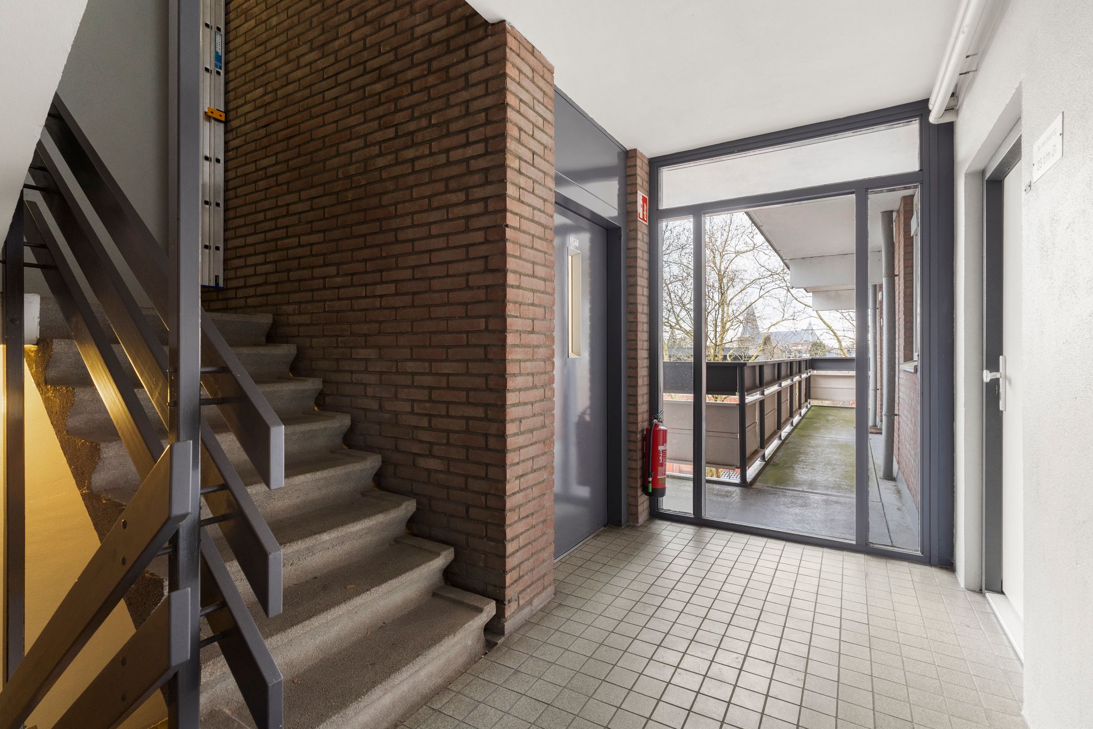 Foto 27 van Larenseweg 157-29