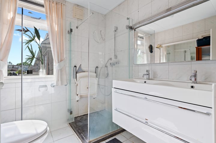 Foto 14 van Emmastraat 24