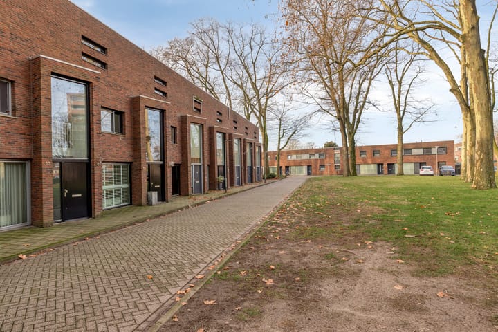 Photo 4 of Pastoor Ruttenstraat 13