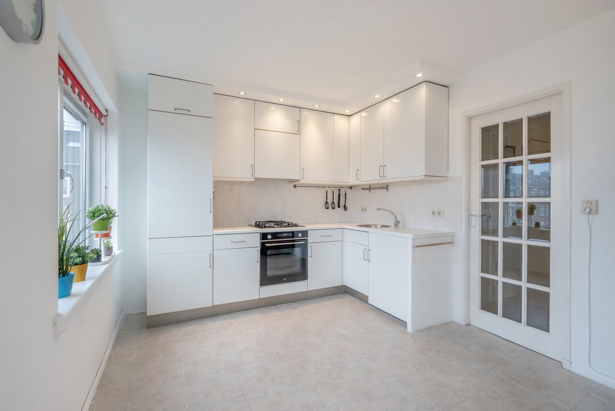 Photo 3 of Burgemeester Elsenlaan 18