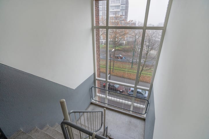 Photo 5 of Burgemeester Elsenlaan 18