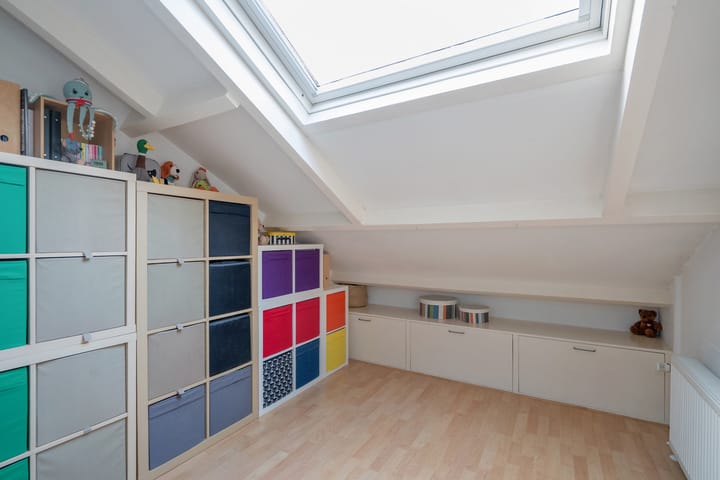 Photo 28 of Burgemeester Elsenlaan 18