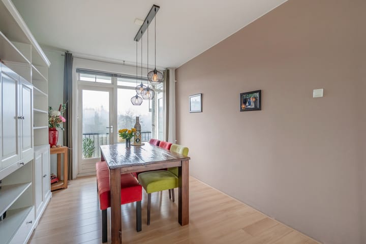 Photo 15 of Burgemeester Elsenlaan 18