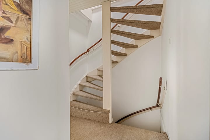 Photo 26 of Floreslaan 80