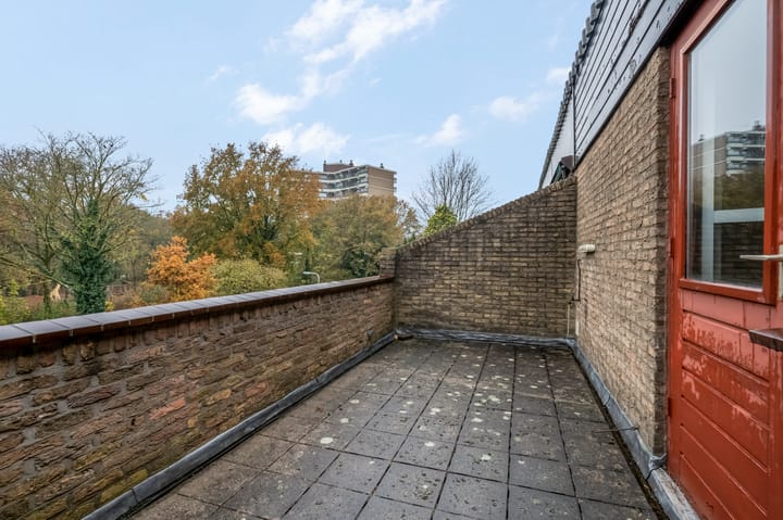 Photo 30 of Floreslaan 80