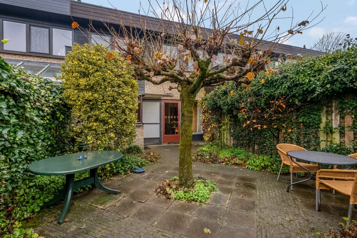 Photo 34 of Floreslaan 80