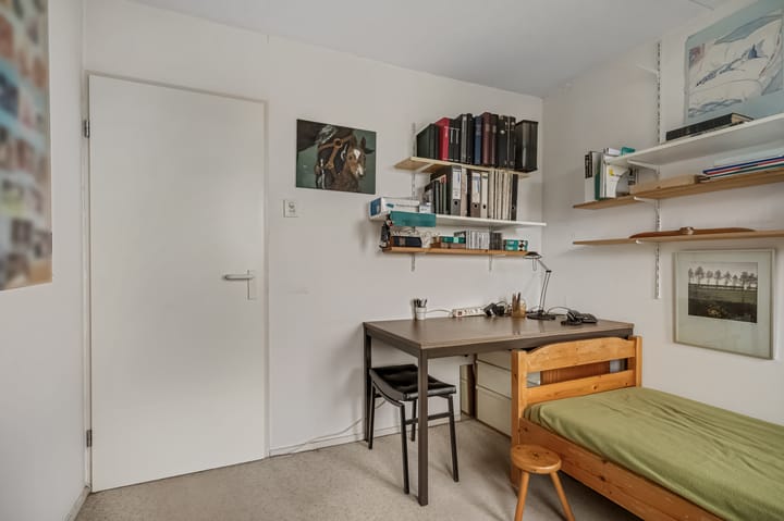 Photo 17 of Floreslaan 80