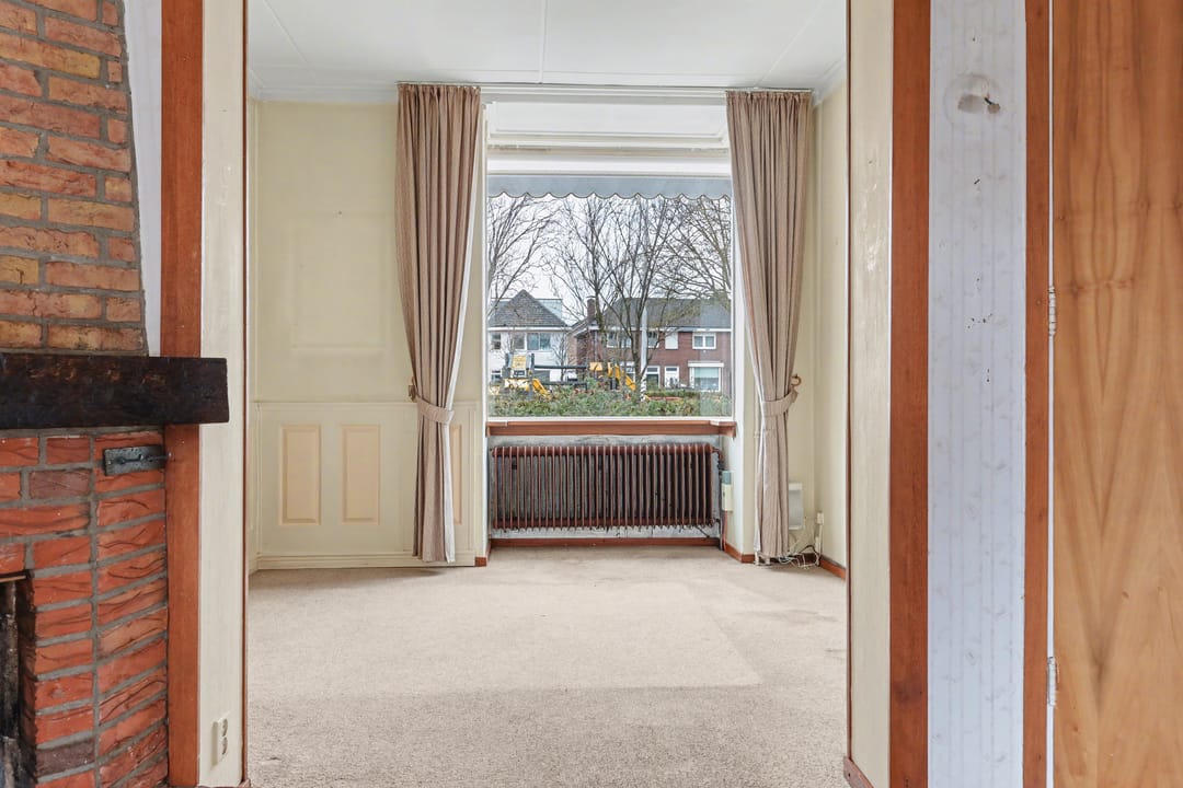 Foto 8 van Van Heutzplein 13