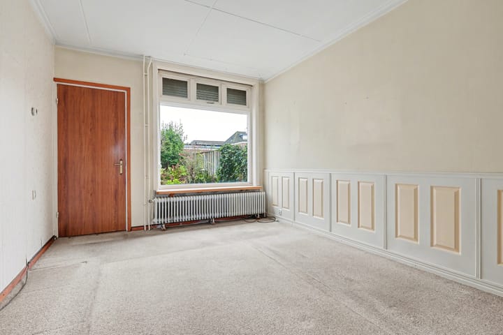 Foto 10 van Van Heutzplein 13