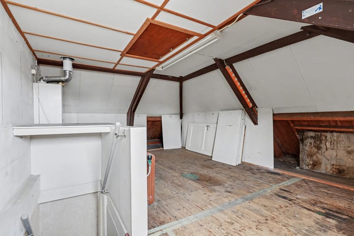 Foto 24 van Van Heutzplein 13