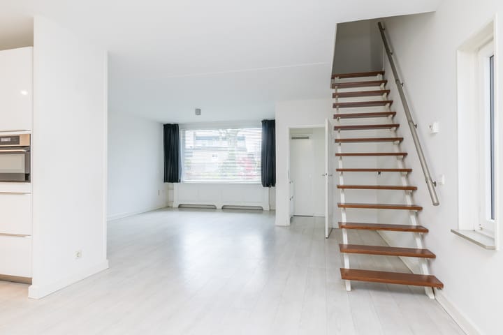 Photo 3 of van Heinsberglaan 36