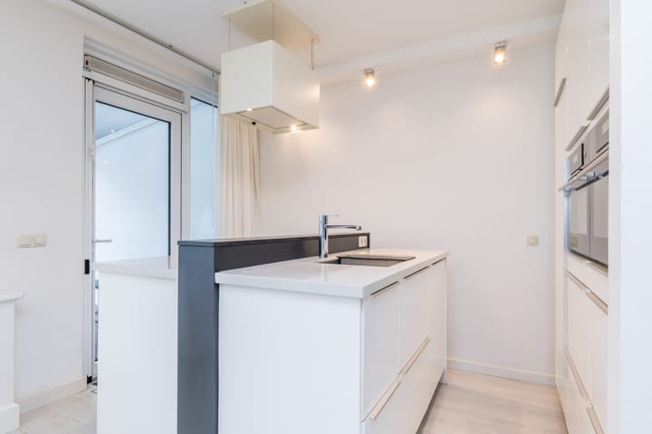 Photo 13 of van Heinsberglaan 36