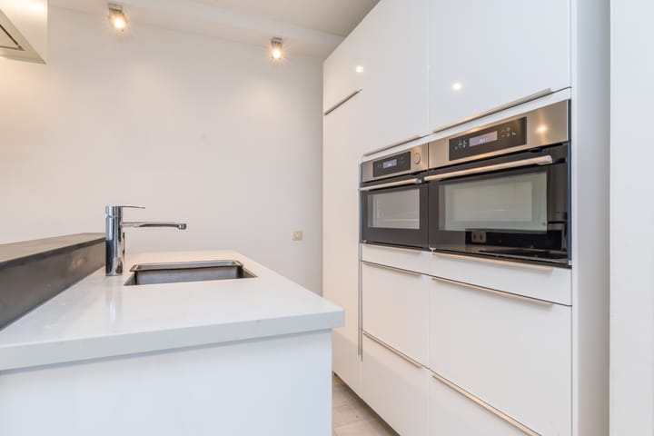 Photo 14 of van Heinsberglaan 36