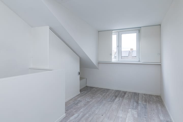 Photo 24 of van Heinsberglaan 36