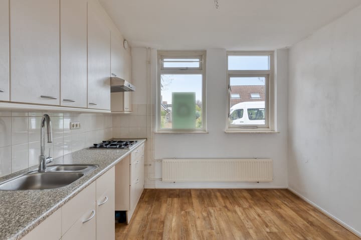 Photo 15 of Landsheerlaan 69