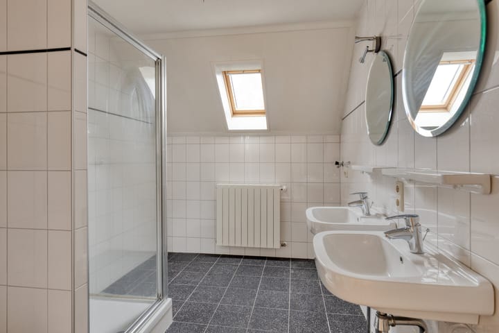 Photo 22 of Landsheerlaan 69