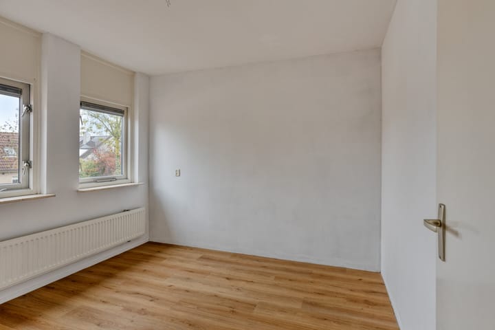 Photo 24 of Landsheerlaan 69