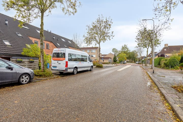 Photo 36 of Landsheerlaan 69