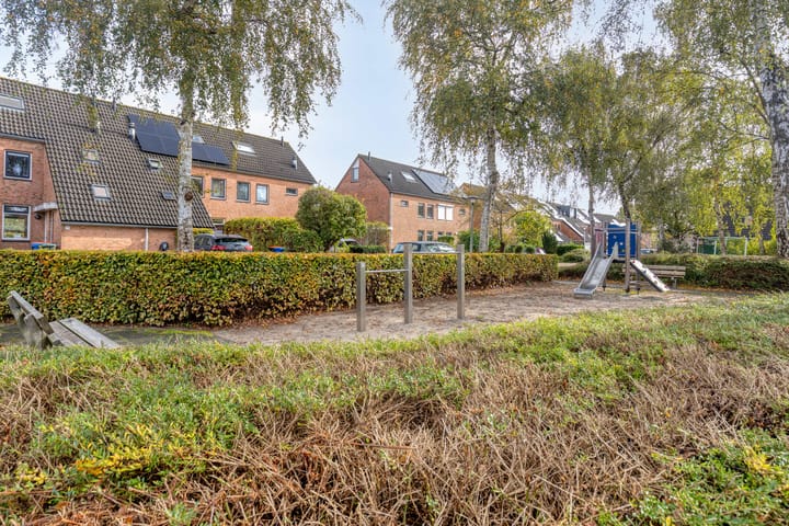 Photo 39 of Landsheerlaan 69