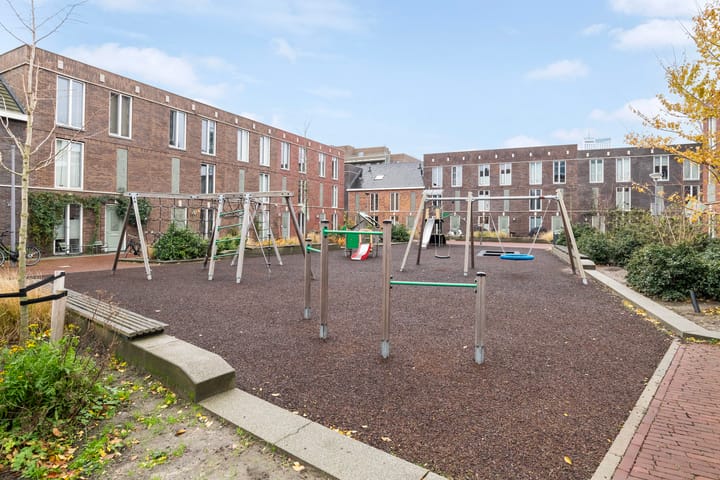 Photo 34 of Brouwhuisstraat 11