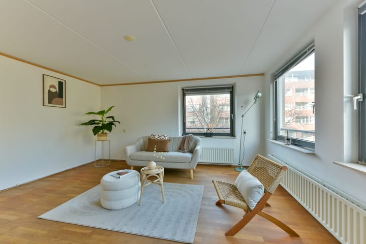 Photo 4 of Henriëtte Roland Holststraat 38