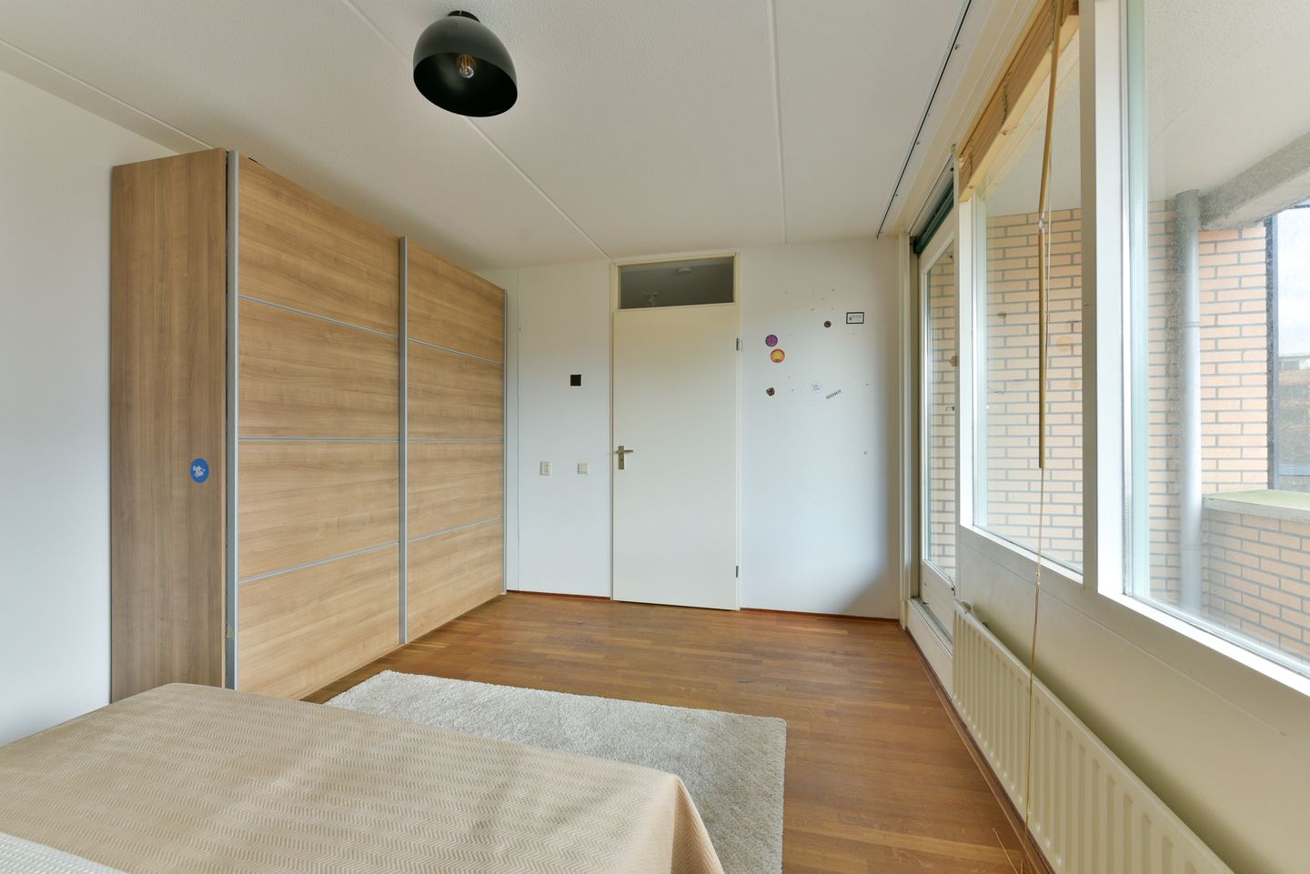 Foto 19 van Henriëtte Roland Holststraat 38