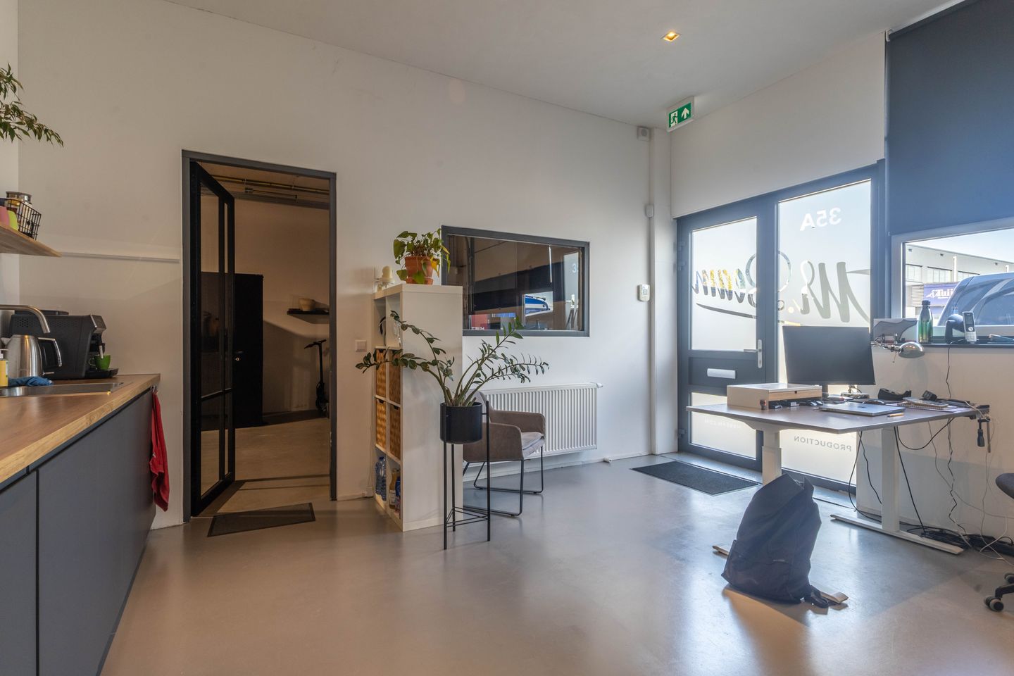 Bekijk foto 4 van Bloemendalerweg 35-a