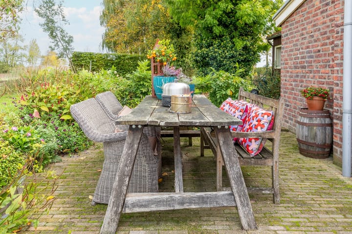 Photo 42 of Stationsweg 1-B