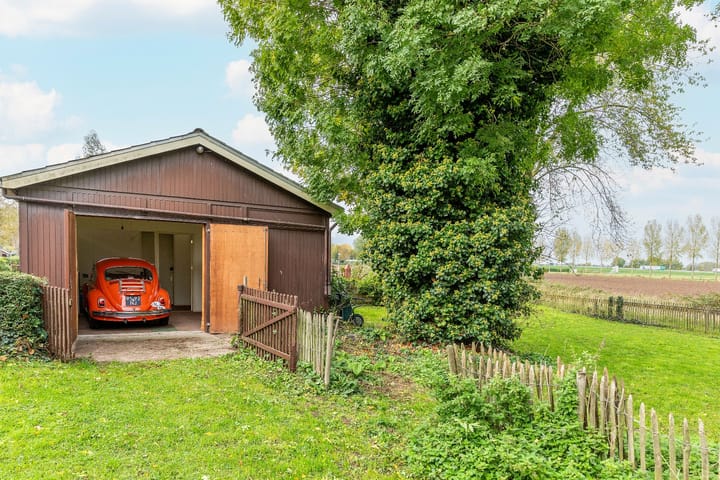 Photo 46 of Stationsweg 1-B