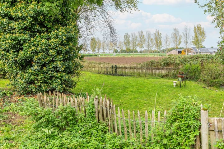 Photo 48 of Stationsweg 1-B