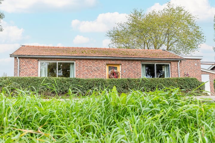 Photo 50 of Stationsweg 1-B