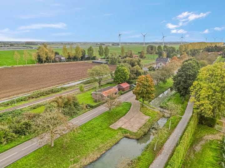 Photo 53 of Stationsweg 1-B