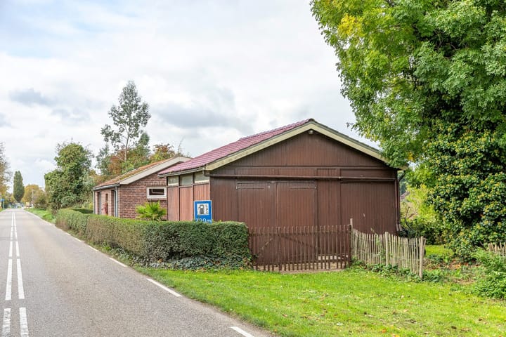 Photo 54 of Stationsweg 1-B