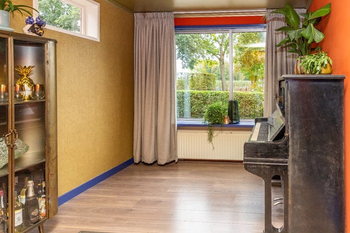 Photo 60 of Stationsweg 1-B