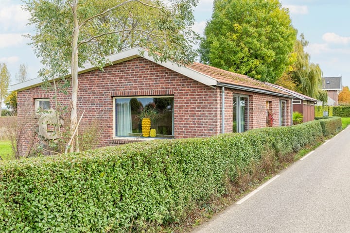 Photo 86 of Stationsweg 1-B