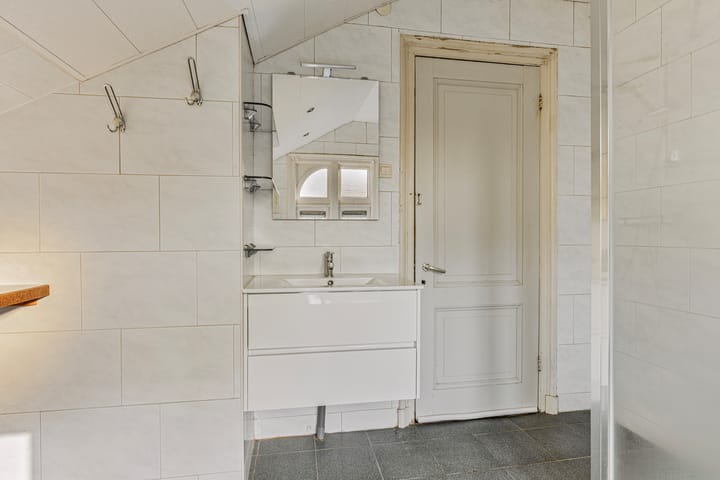 Foto 38 van Herenstraat 84