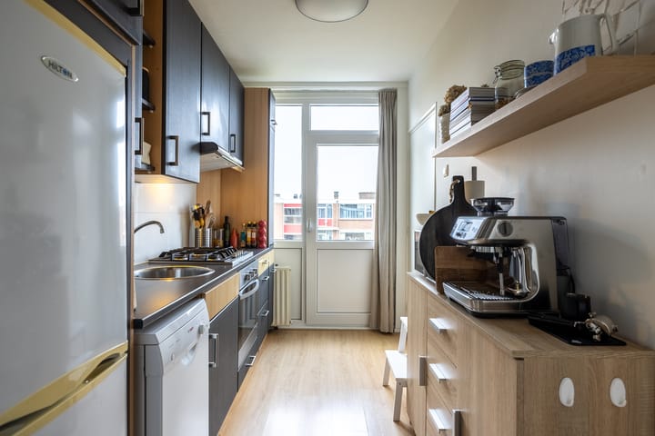 Photo 15 of van Hogendorplaan 50-I