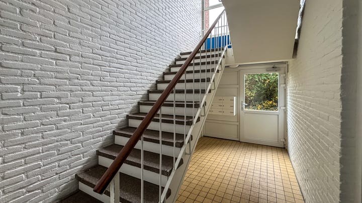 Photo 31 of van Hogendorplaan 50-I