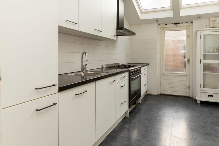 Photo 3 of Nicolaas Beetsstraat 3