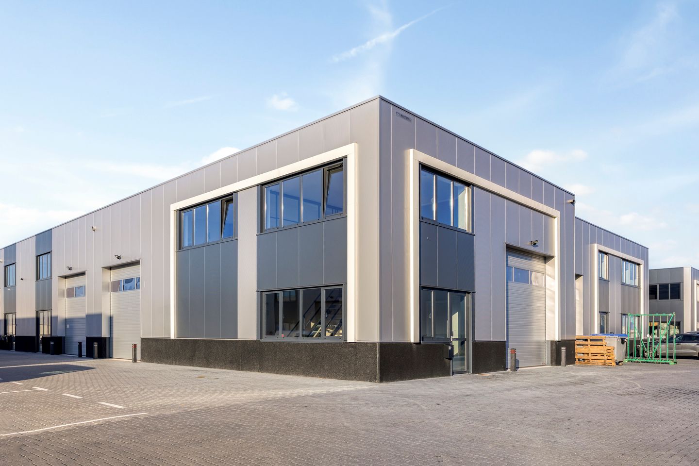 View photo 2 of Marconiweg 8-b