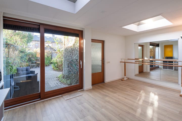 Foto 10 van Mr. Thorbeckestraat 29