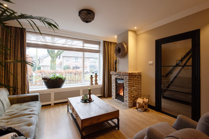 Foto 3 van Anna van Burenstraat 21