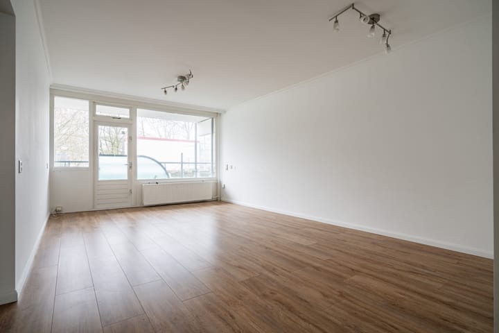 Foto 5 van Merelstraat 4