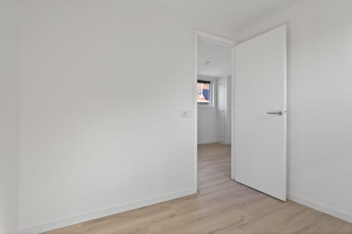 Foto 17 van Staringstraat 1-B