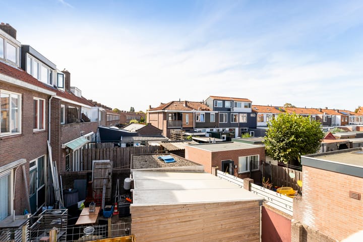 Foto 25 van Staringstraat 1-B