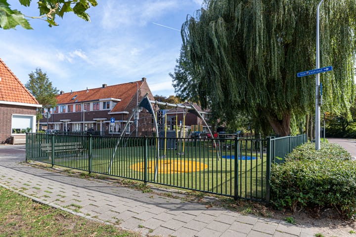 Foto 32 van Staringstraat 1-B